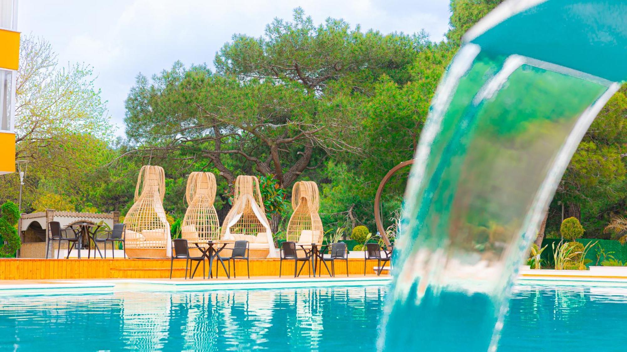 Otel Lara Garden
